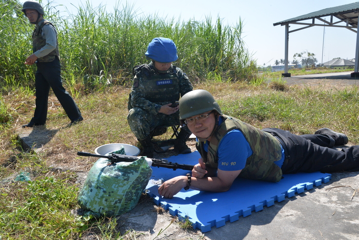 東專實彈射擊體驗 深化全民國防教育圖片