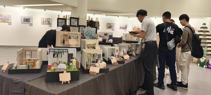 室設科114年畢業展照片