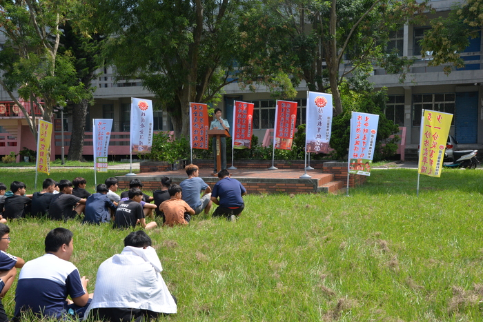 109學年度高職部防災演練圖片