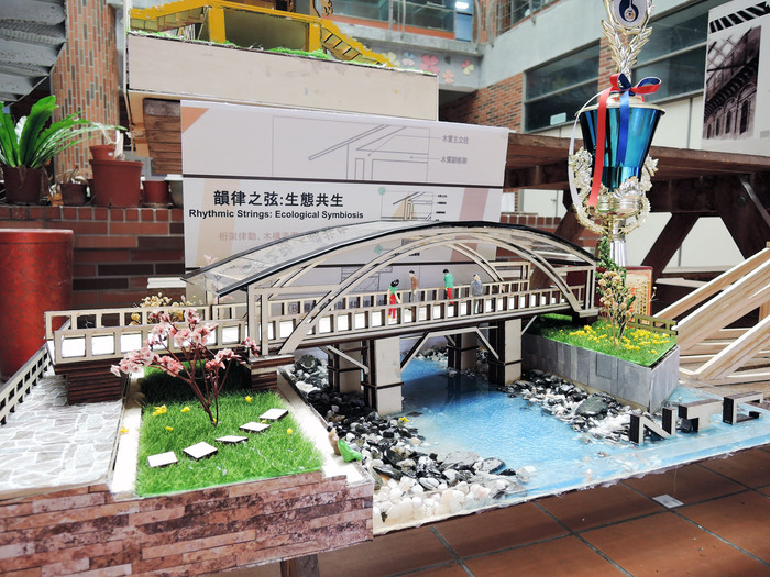 臺東專校土木科全國木橋賽勇奪雙料第三名圖片