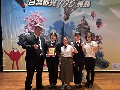 餐旅科旅遊行政規劃競賽得獎照片